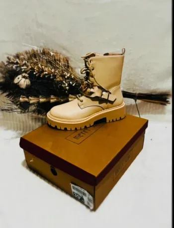 🥿 Bottines beiges Merry Scott – Taille 38