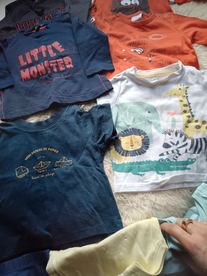 Lot vêtements bébé 6 mois - photo numéro 5