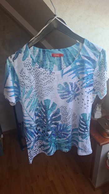 T-shirt motif marine avec petites pierres