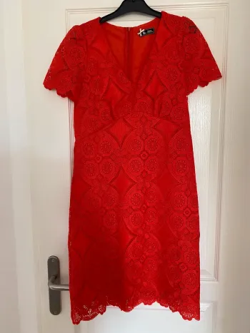 Robe dentelle anglaise