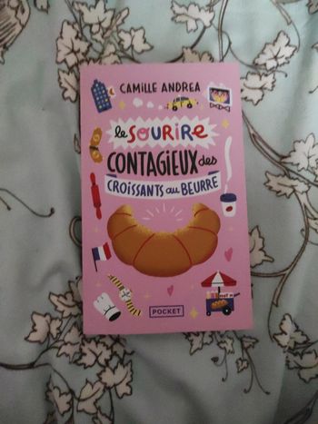 Le sourire contagieux des croissants au beurre. Camille Andrea