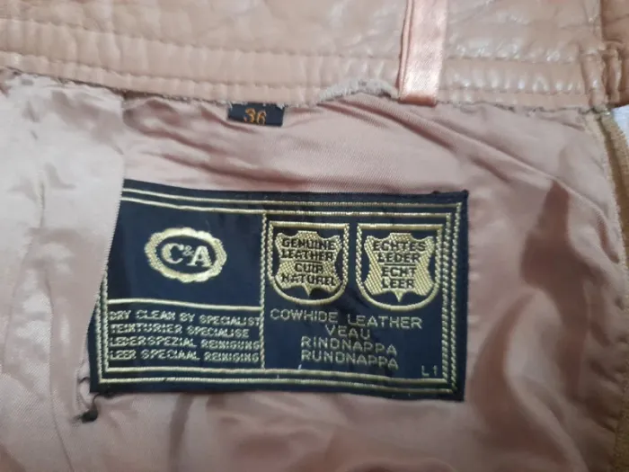 Jupe en cuir C&A couleur peau - photo numéro 3