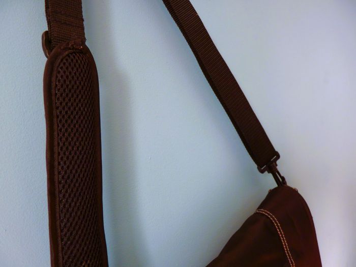 Sac sacoche informatique noire pochette PC bandouliere TBE - photo numéro 3