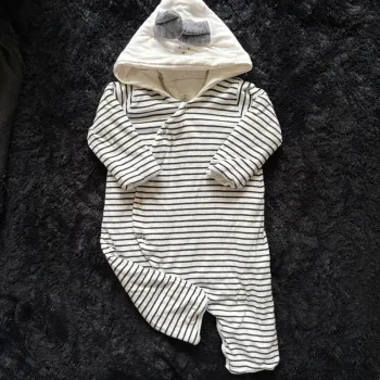 Combinaison petit bateau bébé 6 mois