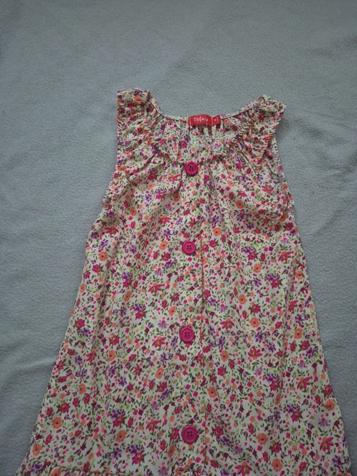 Robe 8 ans neuve - photo numéro 2