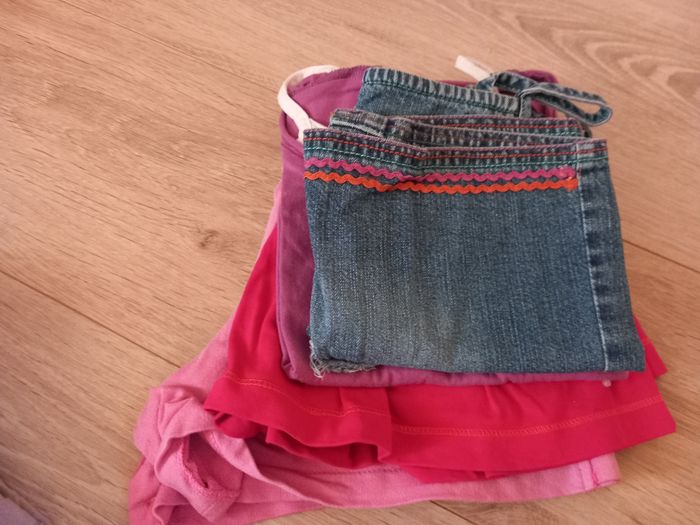 Lot 4 vêtements été (5 ans) - photo numéro 2