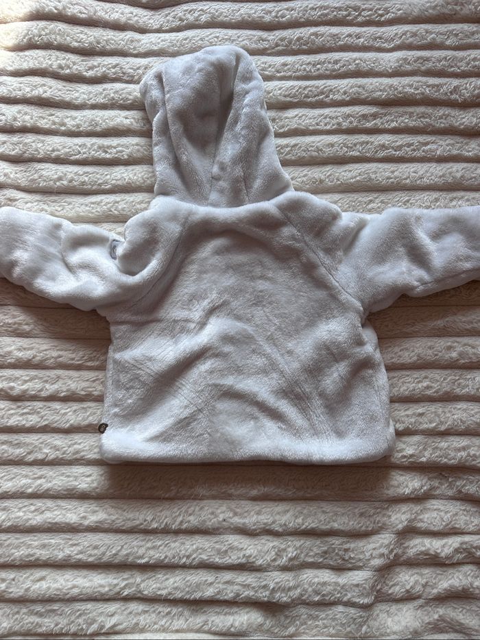 Manteau blanc 9 mois - photo numéro 2