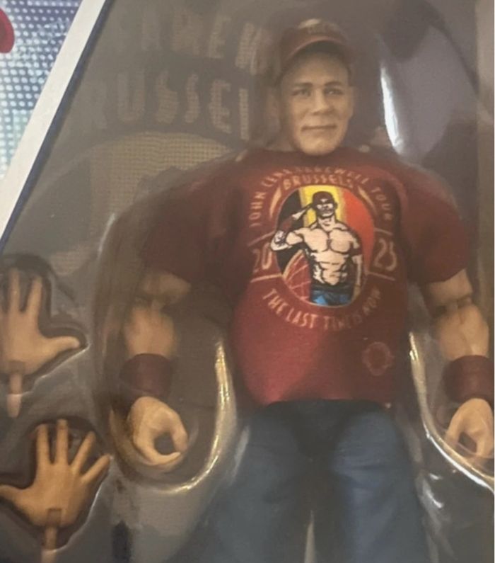 John Cena figurine catch wwe