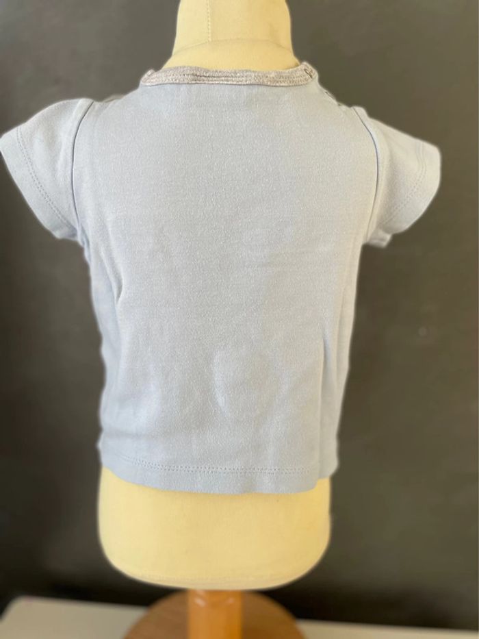 Tee shirt bleu - photo numéro 2