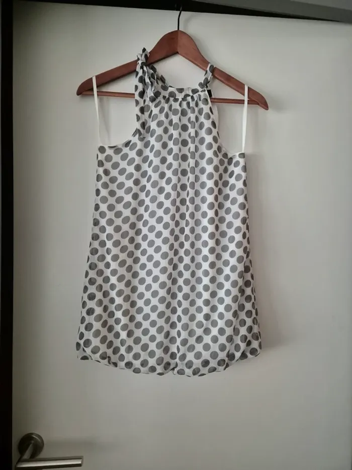 top épaules nues