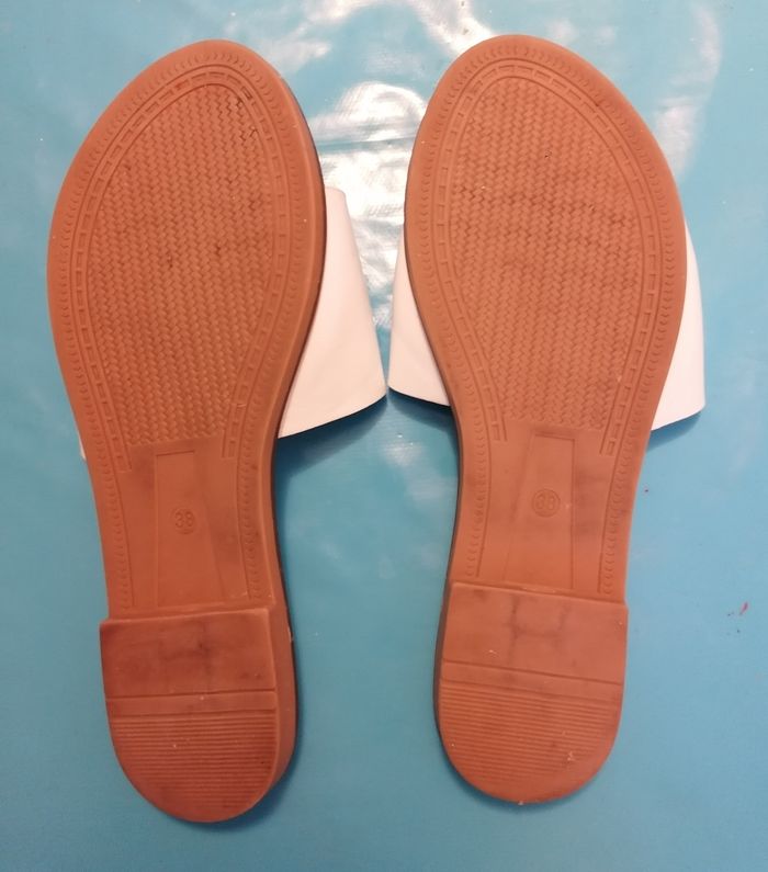 Sandale pointure 38 - photo numéro 3