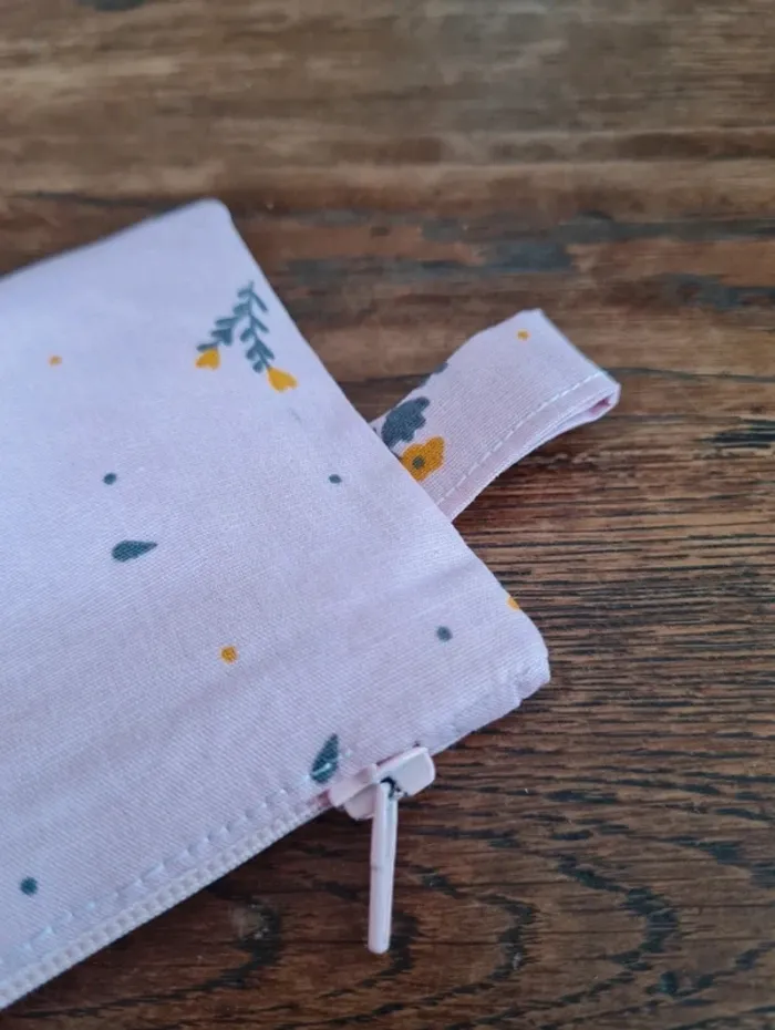 Trousse scolaire pour stylos - photo numéro 4