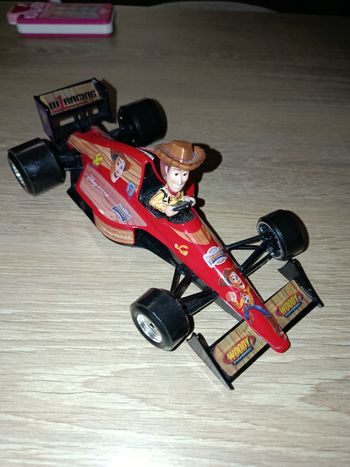 Voiture Woody Toy Story Burago 
