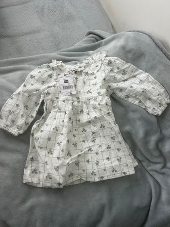 Robe sergent major 18 mois neuve étiqueté 