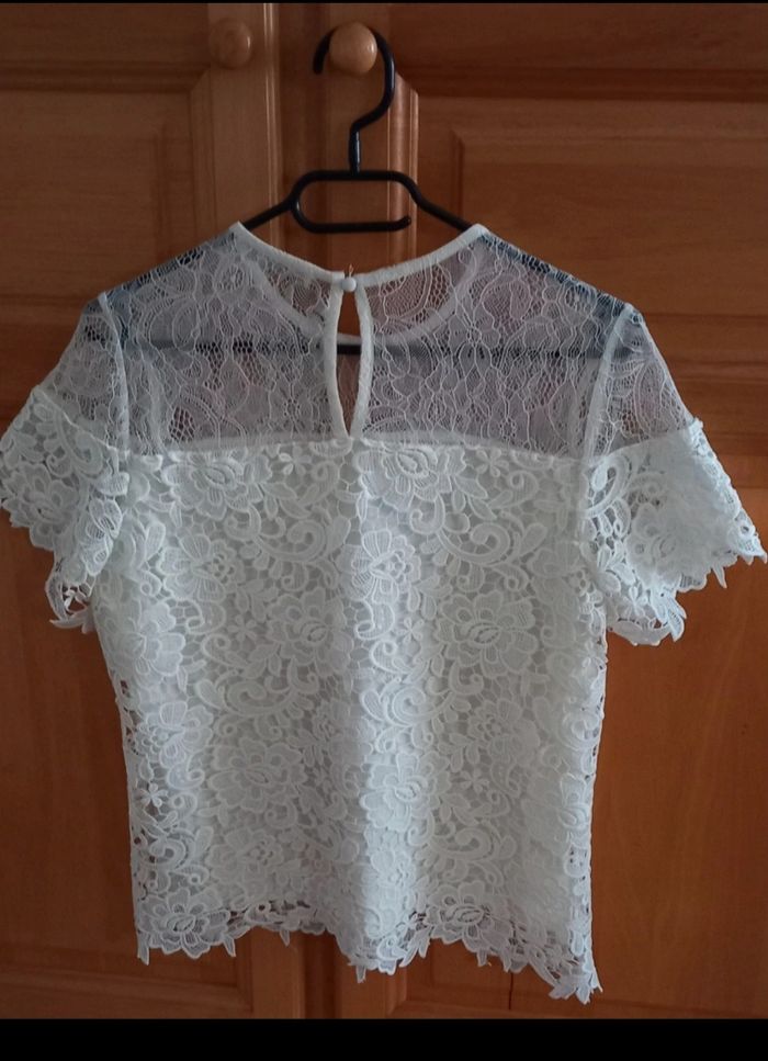 Blouse dentelle - photo numéro 2