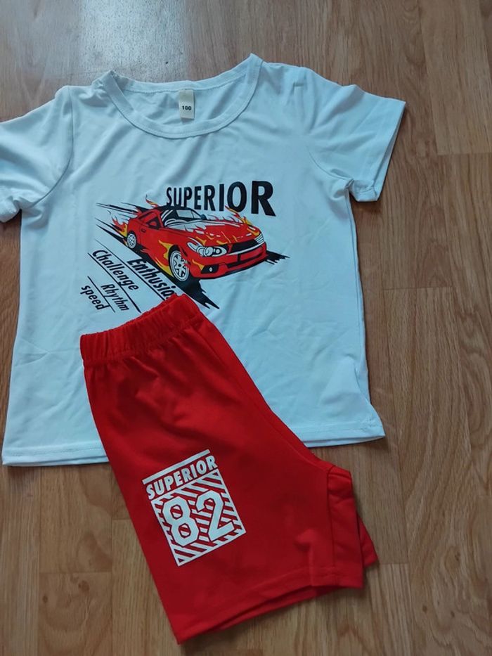 Ensemble shorts garçon neuf taille 4/5ans - photo numéro 9
