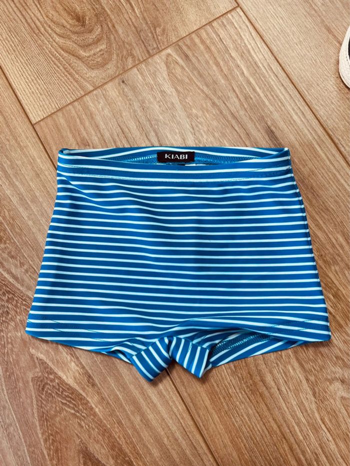 Taille 6 mois boxer maillot de bain garçon Kiabi bleu et blanc * rayures * 💙 - photo numéro 2