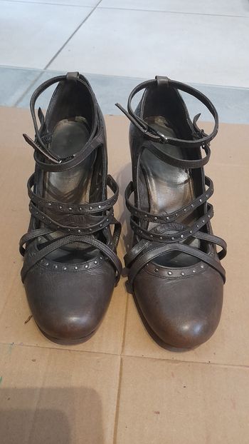 Chaussures à talons hauts