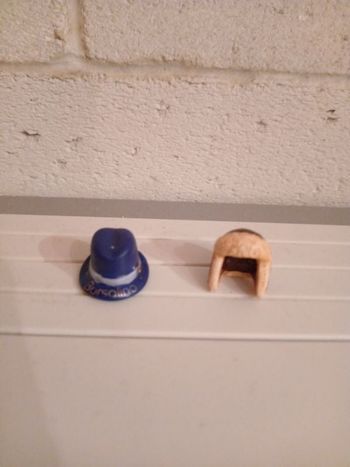 Lot de 2 fèves chapeaux