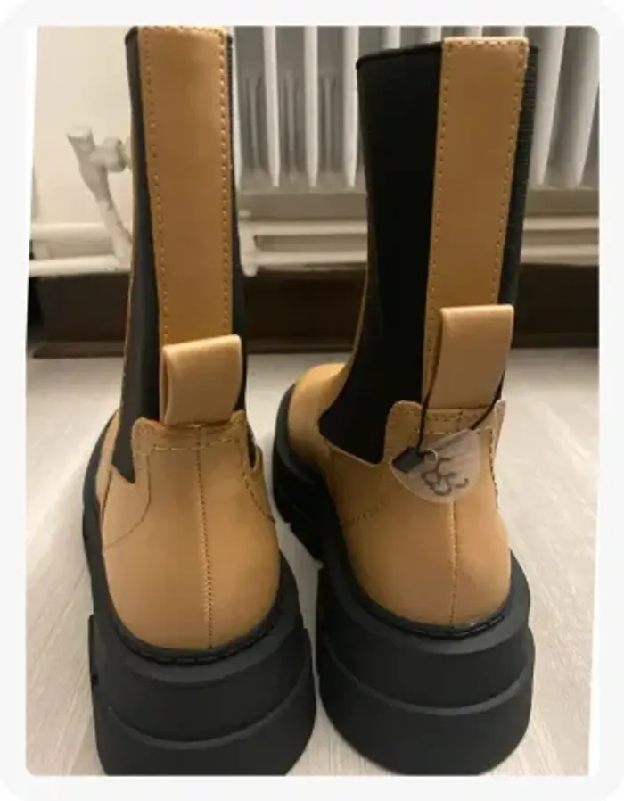 Bottines à plateforme beige et noires Mango - photo numéro 4