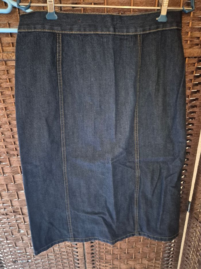 Jupe en jean taille 40 - photo numéro 2