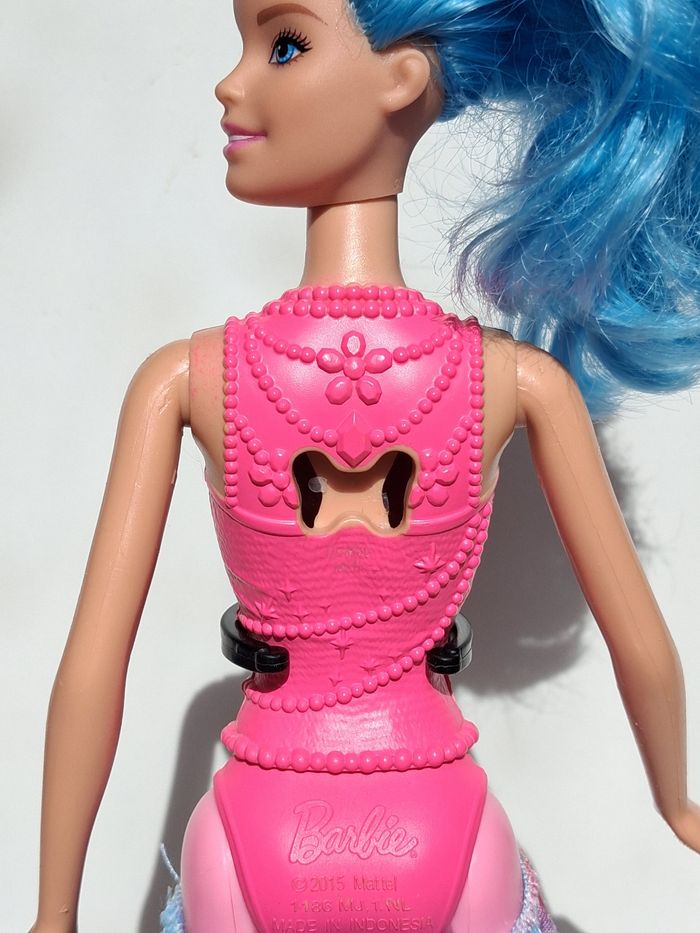 Poupée mattel Barbie Rainbow Kingdom Fairy cheveux bleu - photo numéro 7