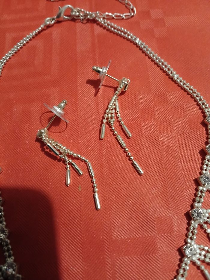 Parure bijoux fantaisies - photo numéro 3