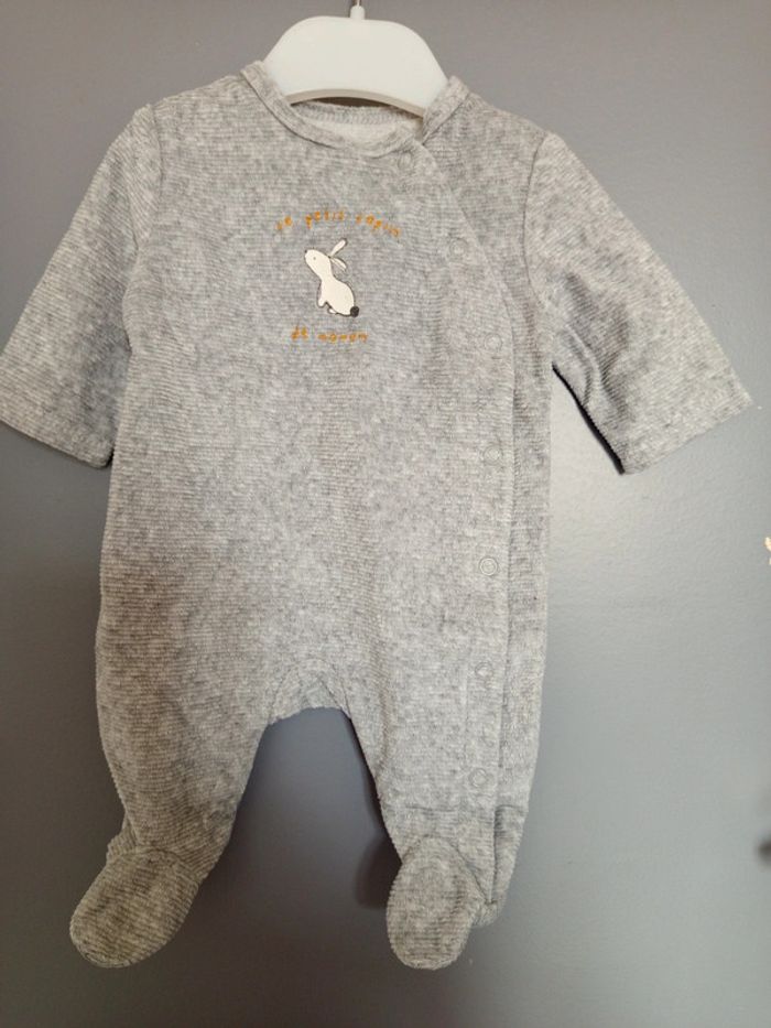 Lot pyjama velours 1 mois - photo numéro 2