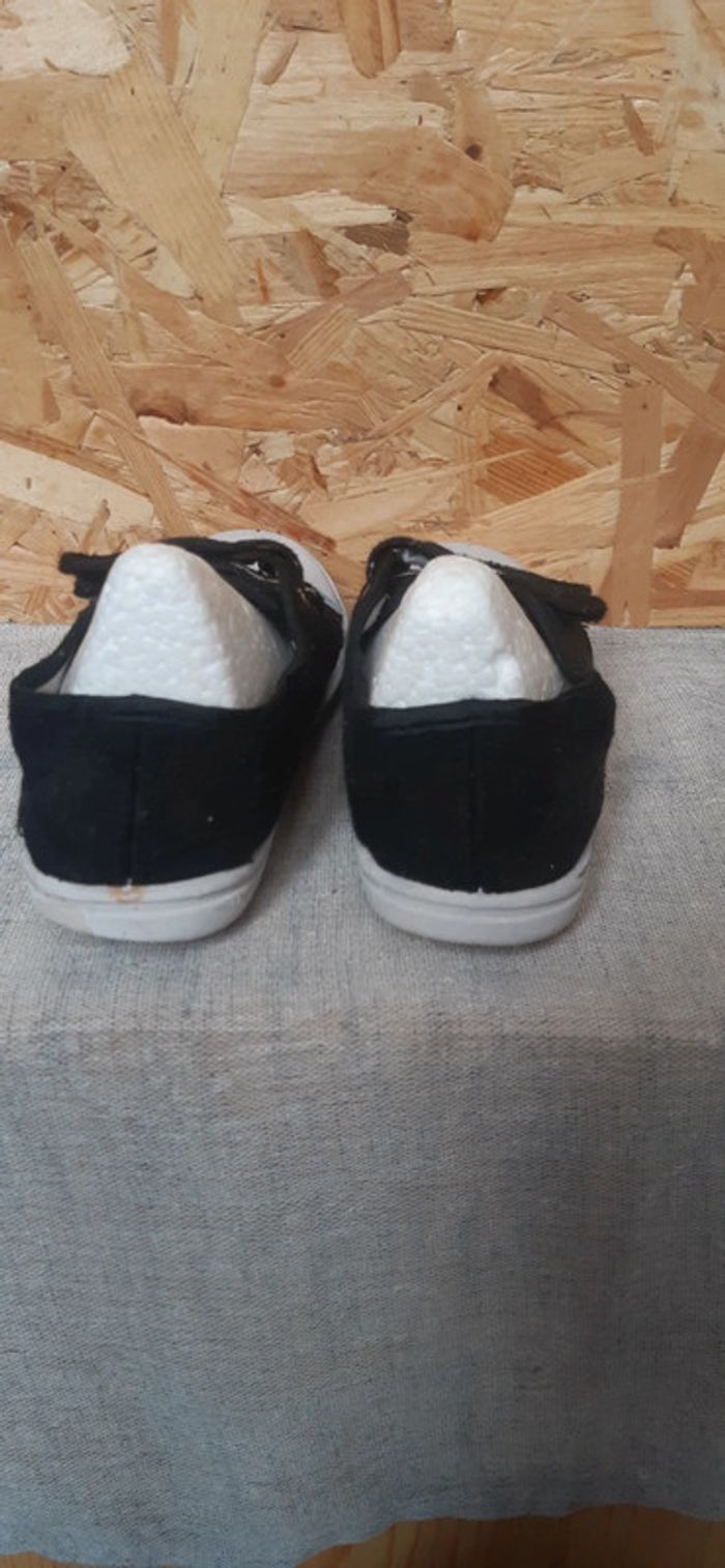 Chaussures scratchs T 32 - photo numéro 7