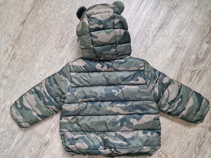 Doudoune Gap 18-24 mois - photo numéro 2