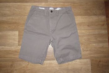 BERMUDA GRIS "JACK & JONES" - TAILLE XS - n°01