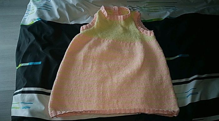 Robe tricotée main 3 ans