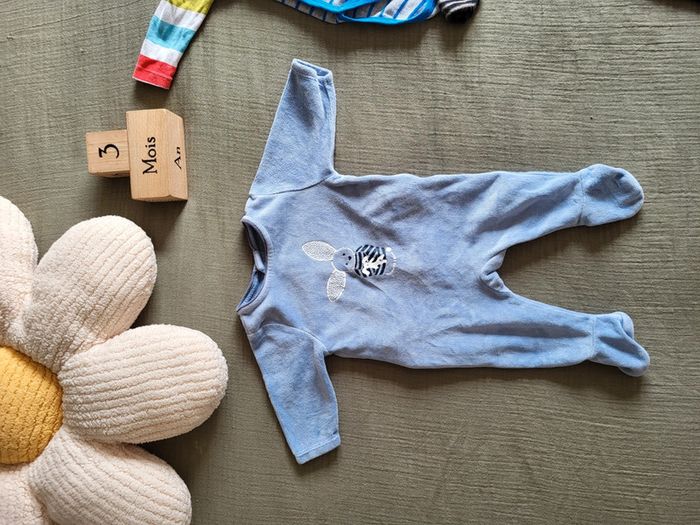Joli lot 1 mois bébé mixte pyjamas grenouillères et un bodie - photo numéro 5