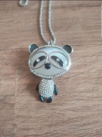 Sautoir panda avec strass