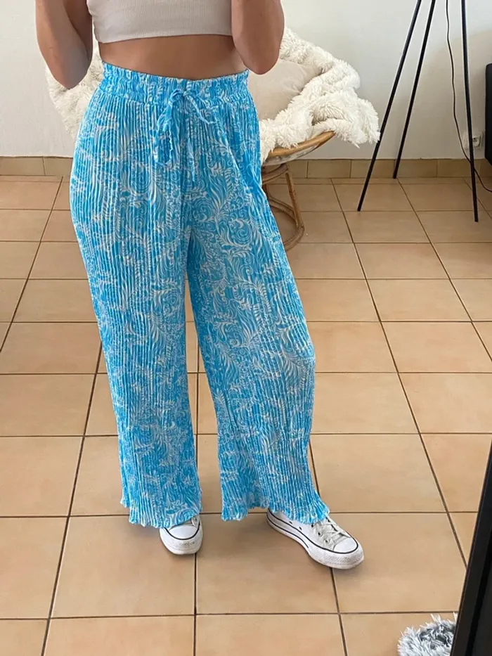 Pantalon fluide bleu à motif blanc - photo numéro 7