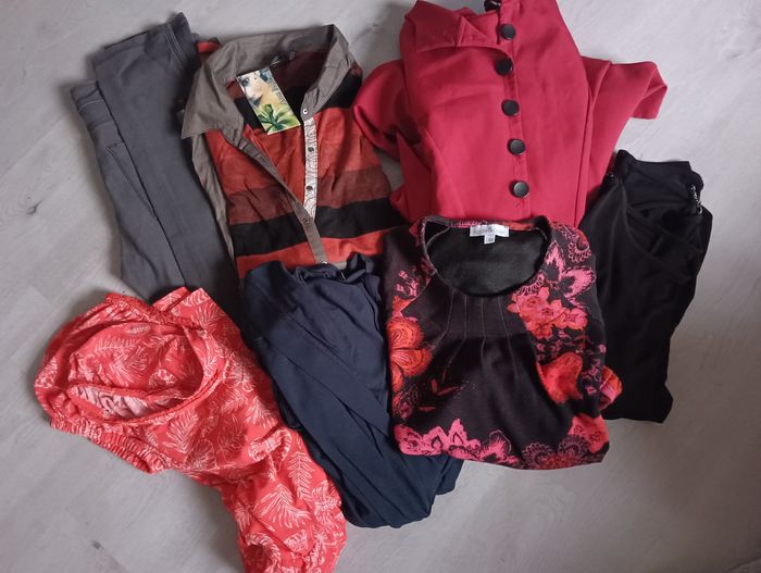 Lot vêtements taille 42 en Tbe et Neuf