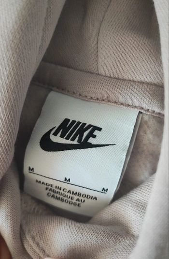 Pull Nike a capuche 