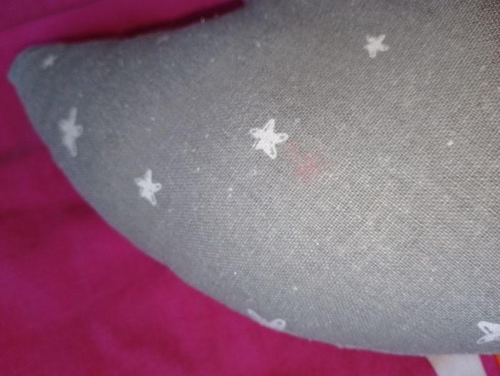 Coussin en forme de lune
Clair de LUNE
Atmosphère kid's - photo numéro 3