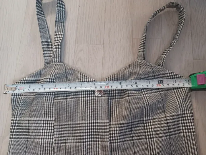 Mini robe à bouton - photo numéro 15