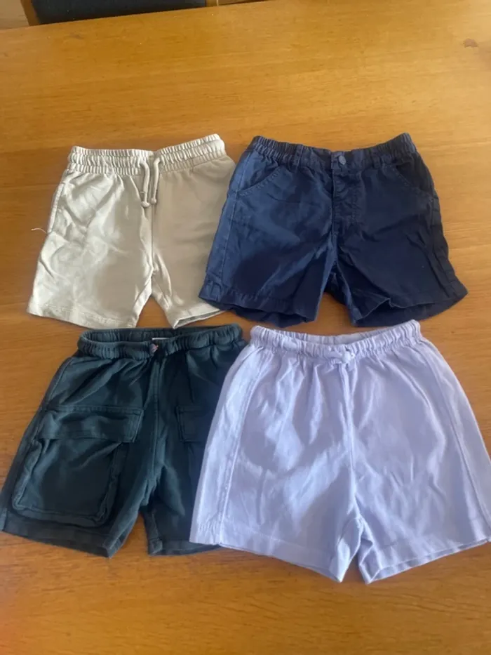 4 short coton garçon 3-4 ans