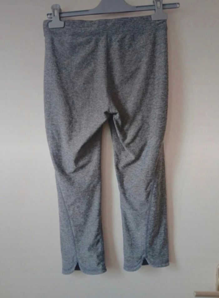 Legging femme H&M Taille 36 - photo numéro 2