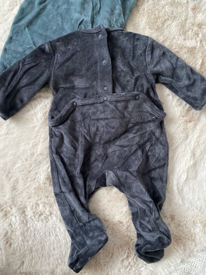 Lot pyjama - photo numéro 3