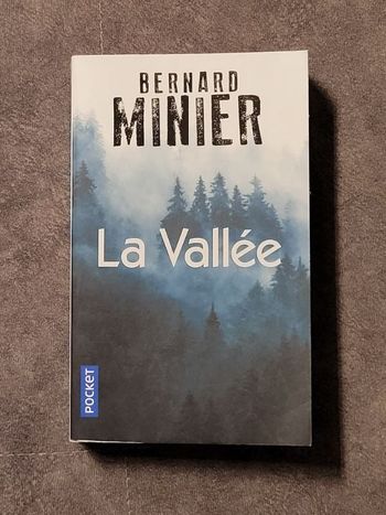 La Vallée Par Bernard Minier