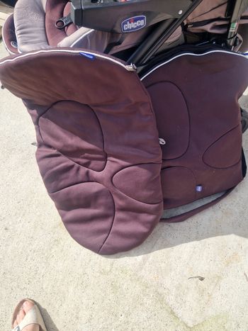 Poussette trio chicco