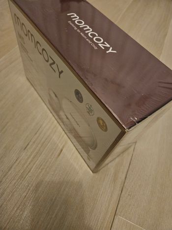 Tire lait momcozy m5 neuf sous blister