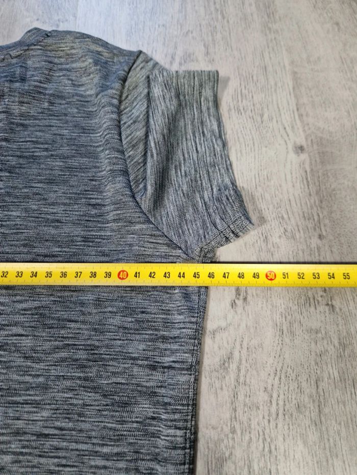 T-shirt Under Armour Heat Gear Gris Taille S Femme - photo numéro 9