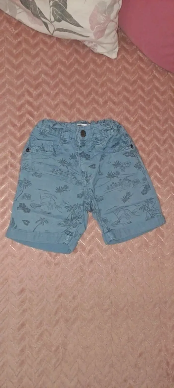 Short bleu garçon gémo tbe 5 ans plus joli en vrai - photo numéro 4