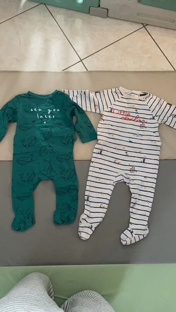 Lot de 2 pyjamas fins 6 mois