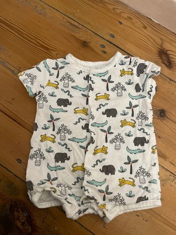 Combishort 3/6 mois