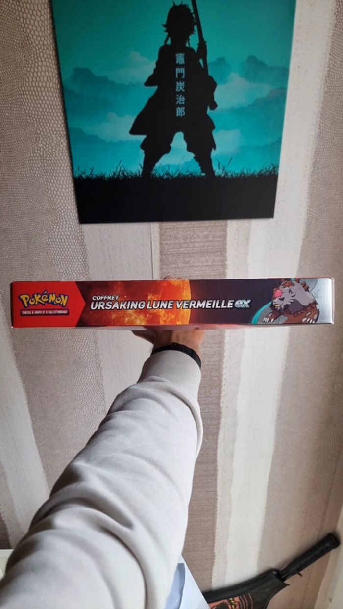 Coffret Pokémon Ursaking Lune Vermeille-Ex - photo numéro 3